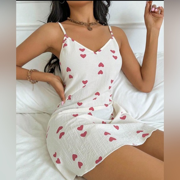 Sweet Dreams Heart Print Nightdress - Picture 3 of 6
